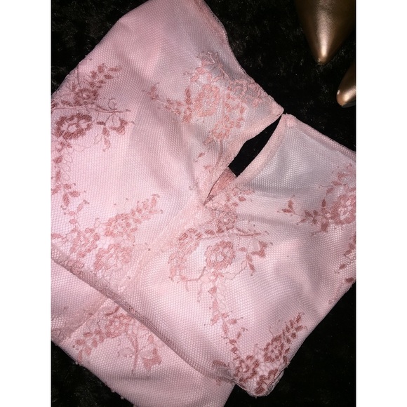 Eva Mendes Bodysuit - Picture 3 of 4